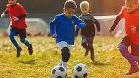 揭秘亚泰中甲之旅：提前一轮降级之谜揭晓，球迷热议背后真相！